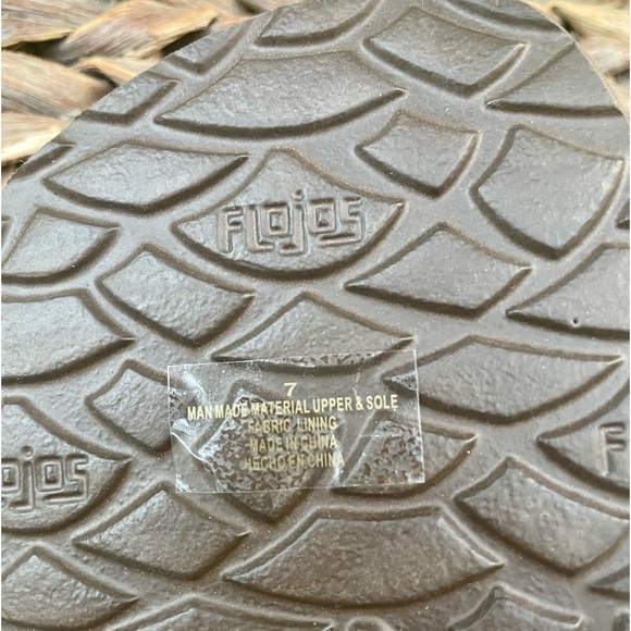 NEW Flojos Ivory Tan with Braided Edge Flip Flop Thong Toe Flat Sandals. Size 7 - Picture 7 of 10